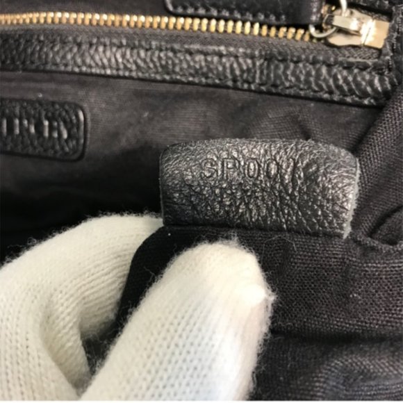 Givenchy Leather Bag - Picture 11 of 17